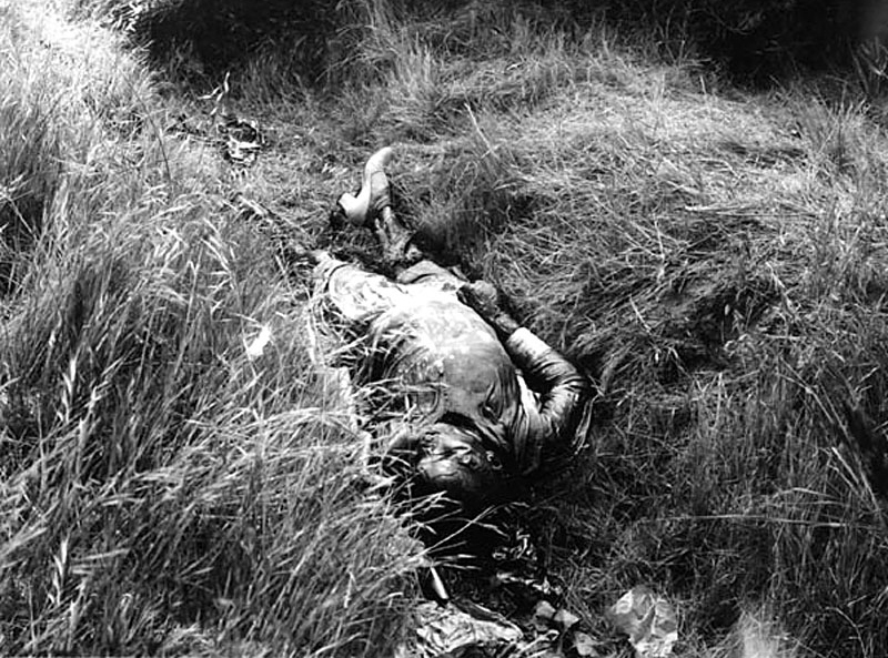 the-unseen-photo-collection-of-andrei-chikatilos-crime-scenes-2